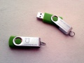 2009-04-16 Photo USB Sticks eduMagnet.jpg