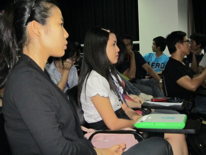 FossAsia Cambodia OLPC XO Teener girl.jpg